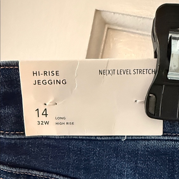 American Eagle Dark Blue Denim - Picture 4 of 6